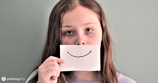 gülümseyen depresyon